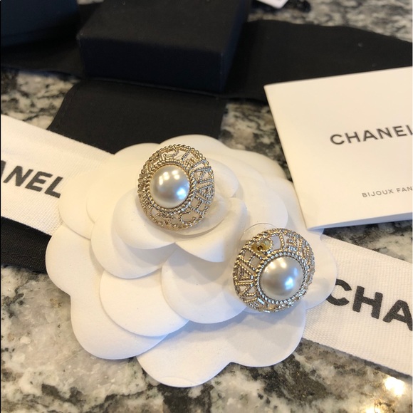 CHANEL Jewelry - CHANEL 21A Gold & Pearl Logo Button Earrings - NEW